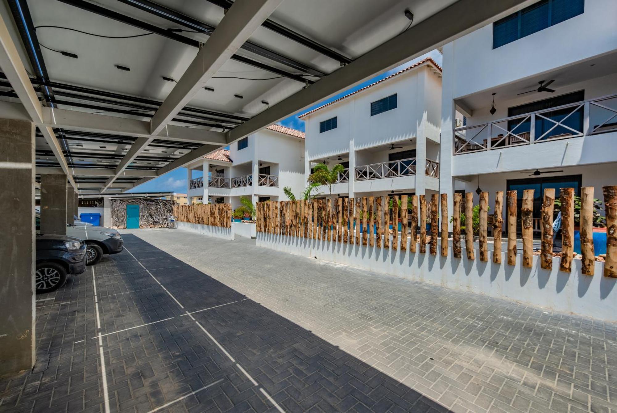 كراليندايك Bloozz Resort Bonaire المظهر الخارجي الصورة